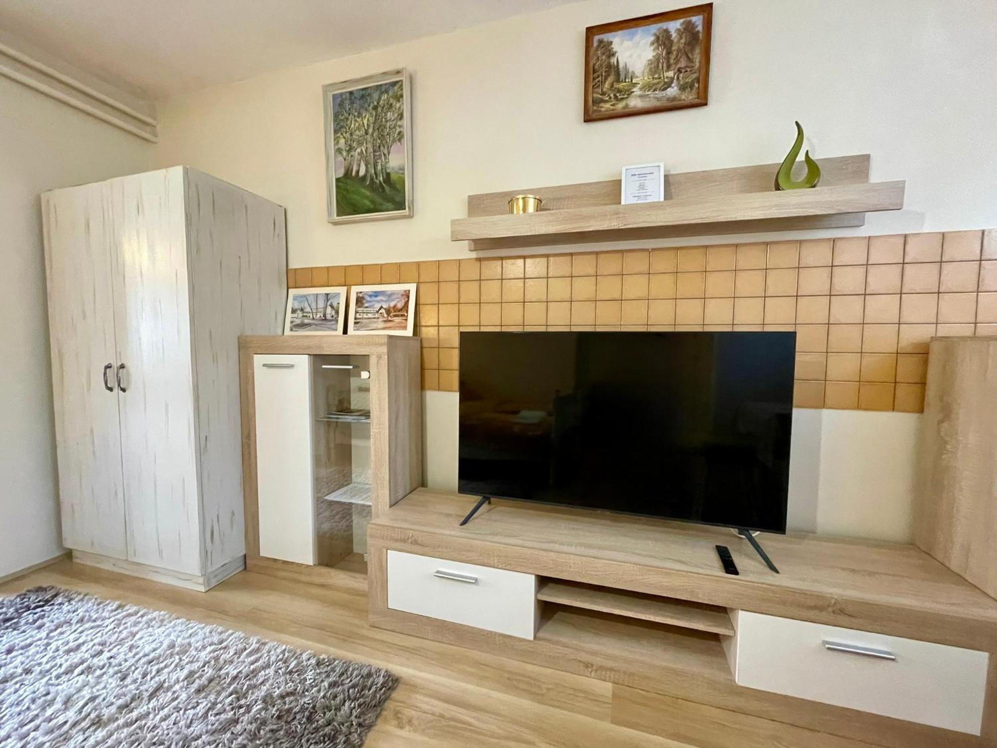 Julia Apartmanhaz Harkány Buitenkant foto