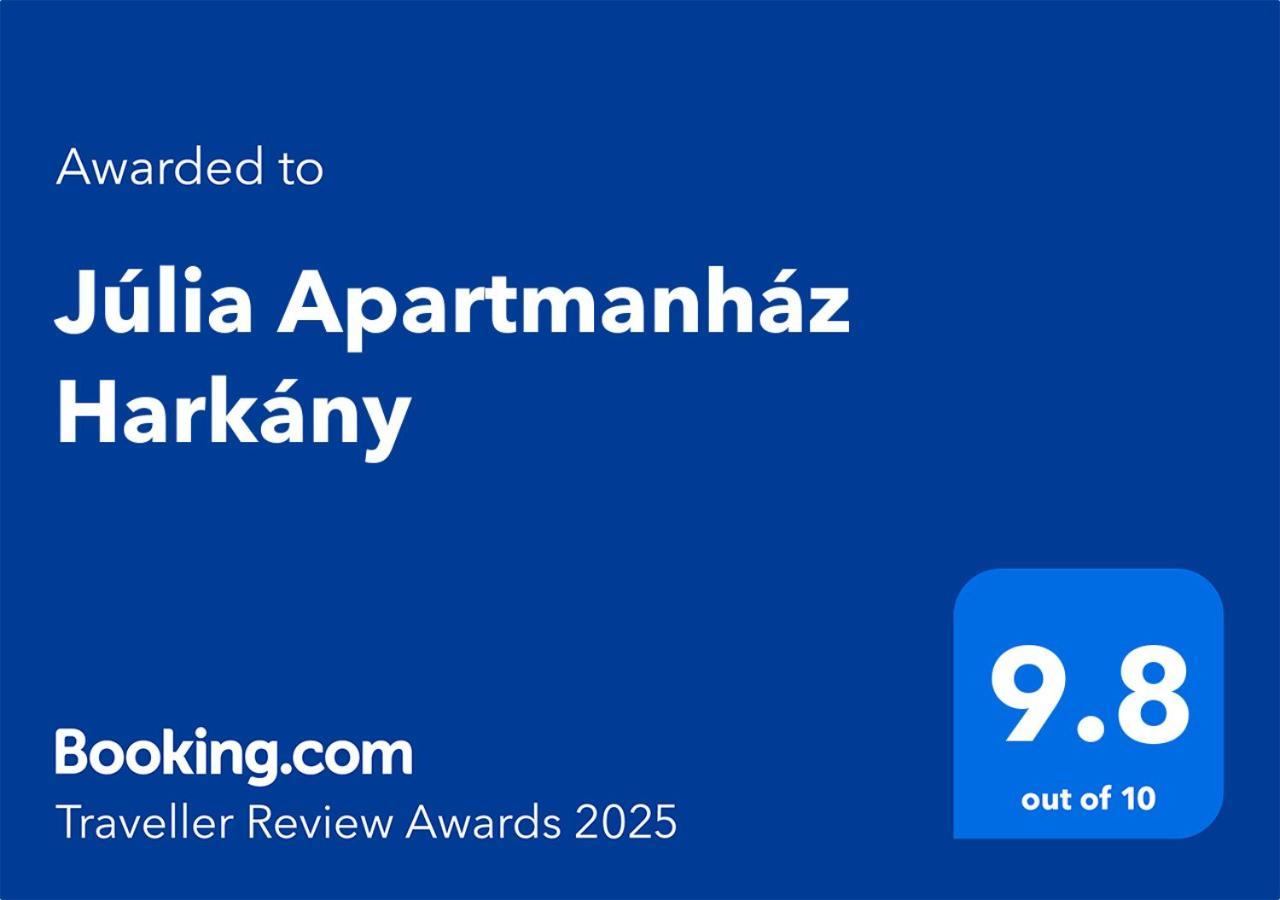 Julia Apartmanhaz Harkány Buitenkant foto